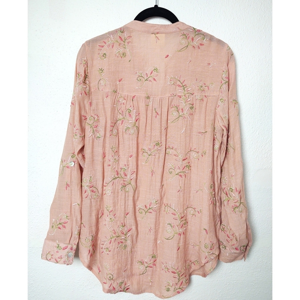 Anthropologie Fig and Flower Embroidered Tunic Blouse Roll Tab Button Front Pink - Picture 7 of 14